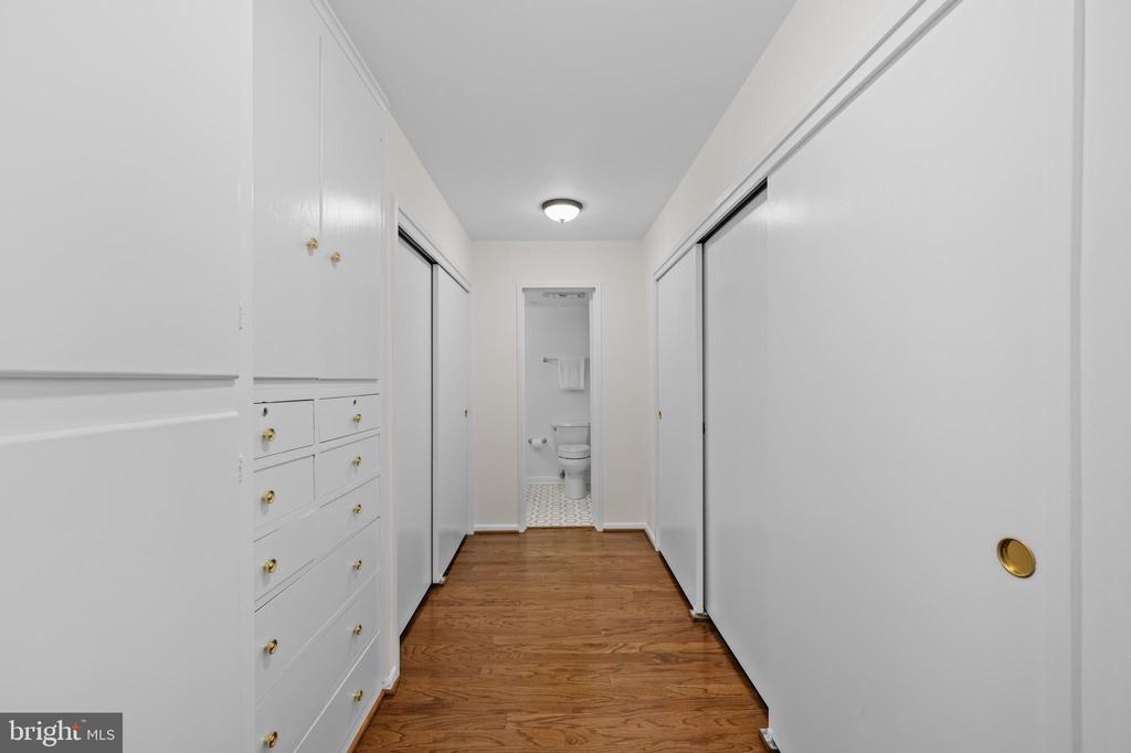 4928 SENTINEL DRIVE 1-106