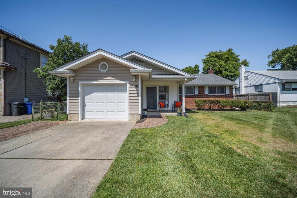 10008 SINNOTT DRIVE