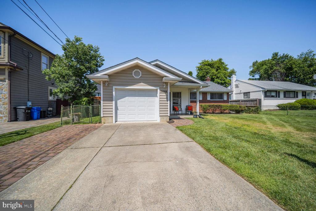 10008 SINNOTT DRIVE