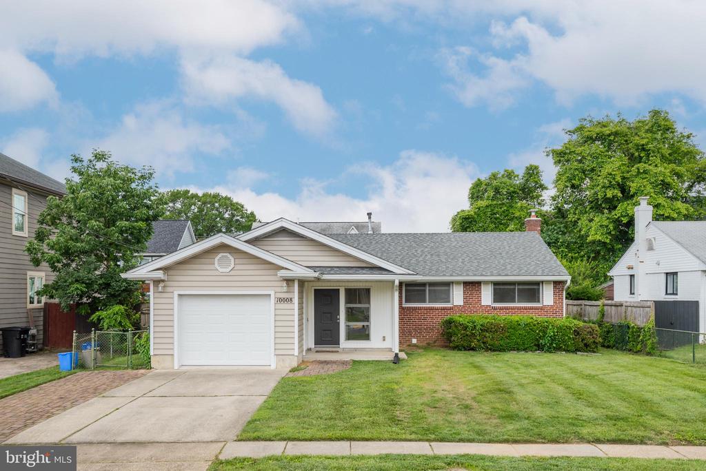 10008 SINNOTT DRIVE