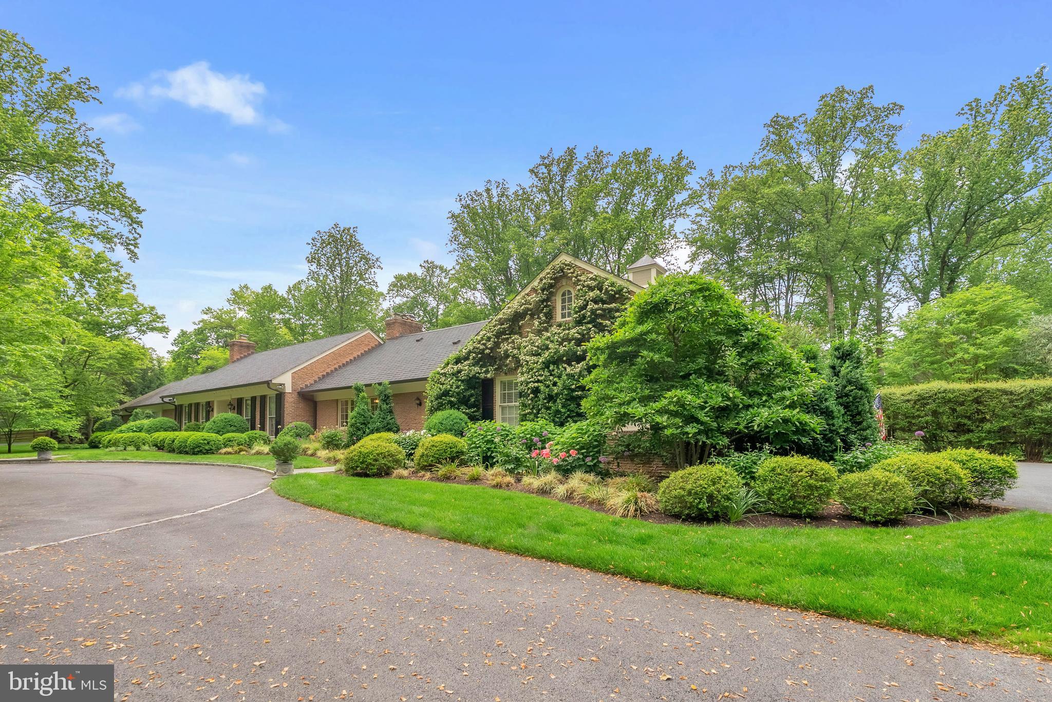 10900 PLEASANT HILL DRIVE