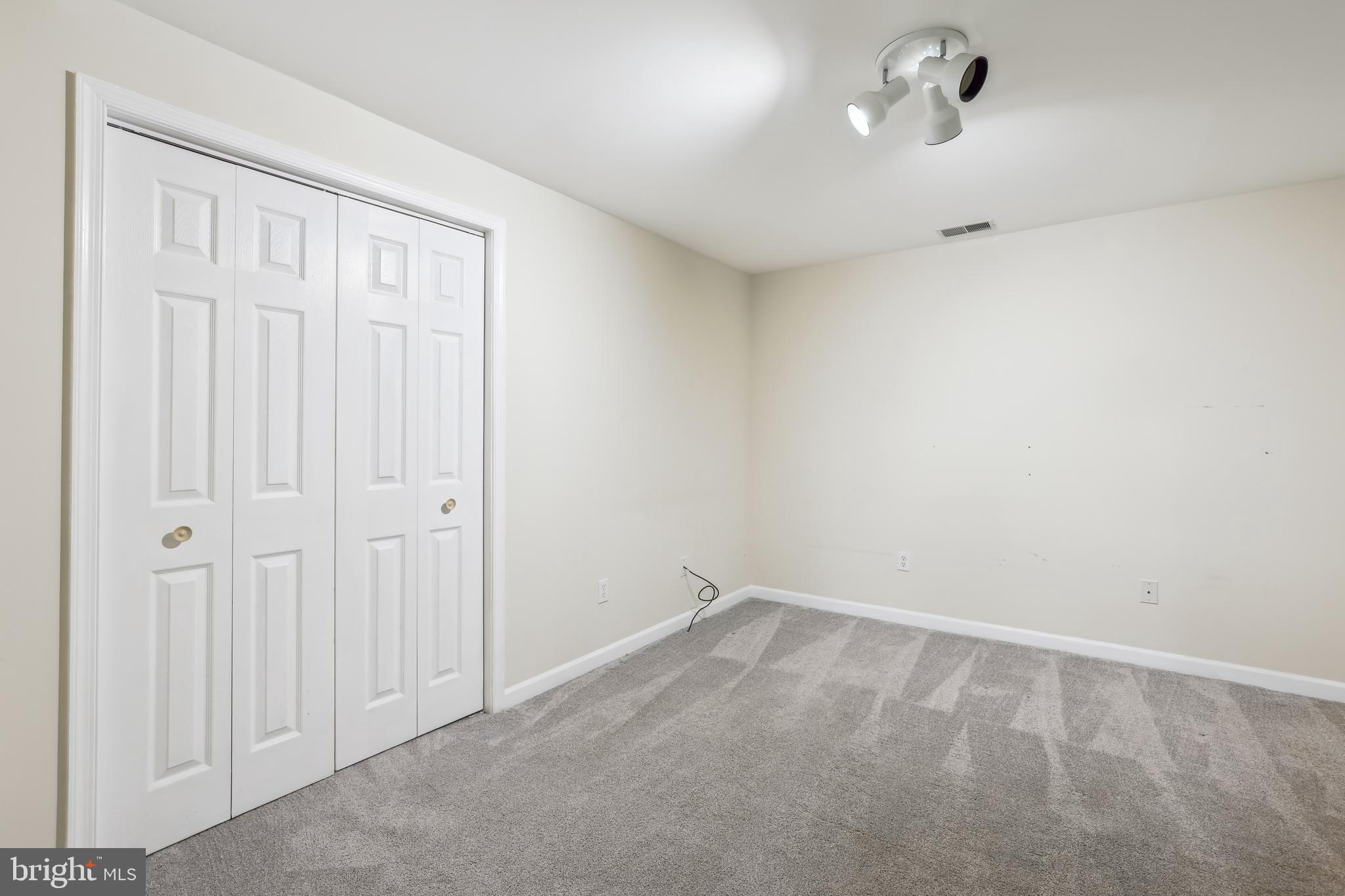 10506 WHITE CLOVER TERRACE