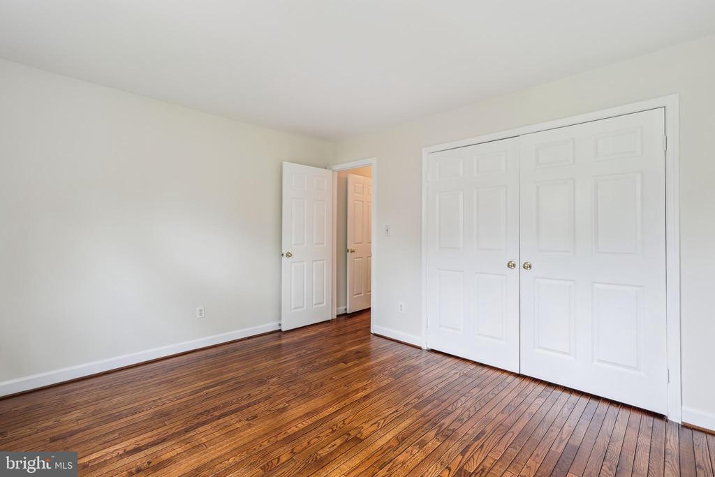 10506 WHITE CLOVER TERRACE