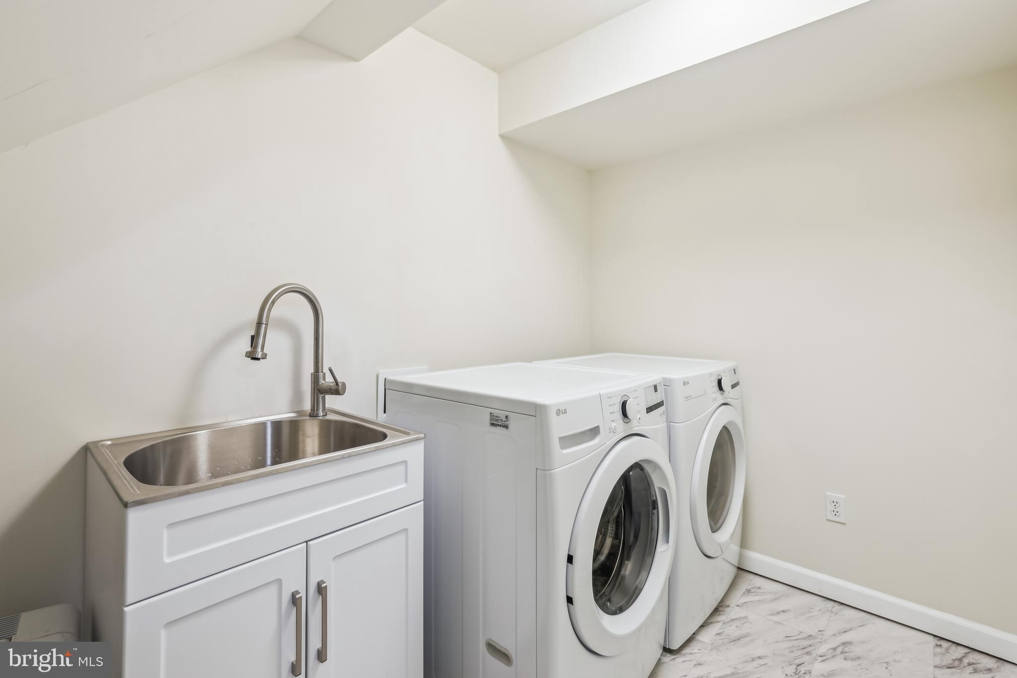 10506 WHITE CLOVER TERRACE