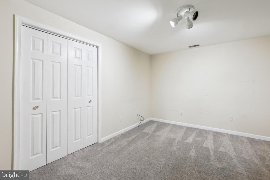 10506 WHITE CLOVER TERRACE