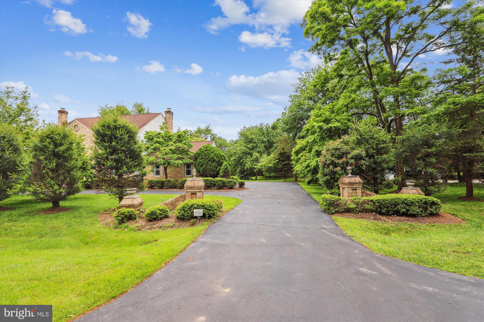 10506 WHITE CLOVER TERRACE