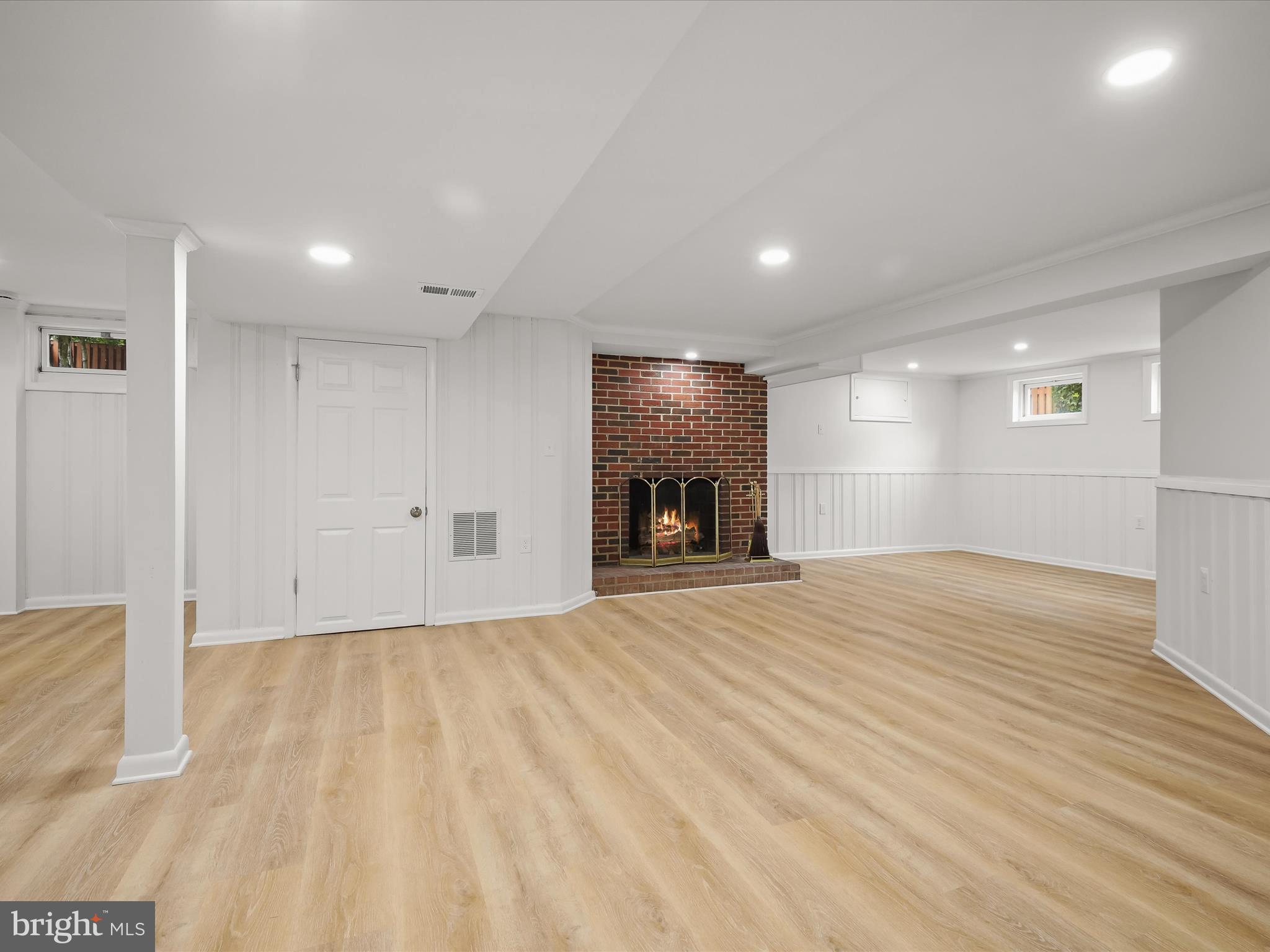 5111 FLANDERS AVENUE