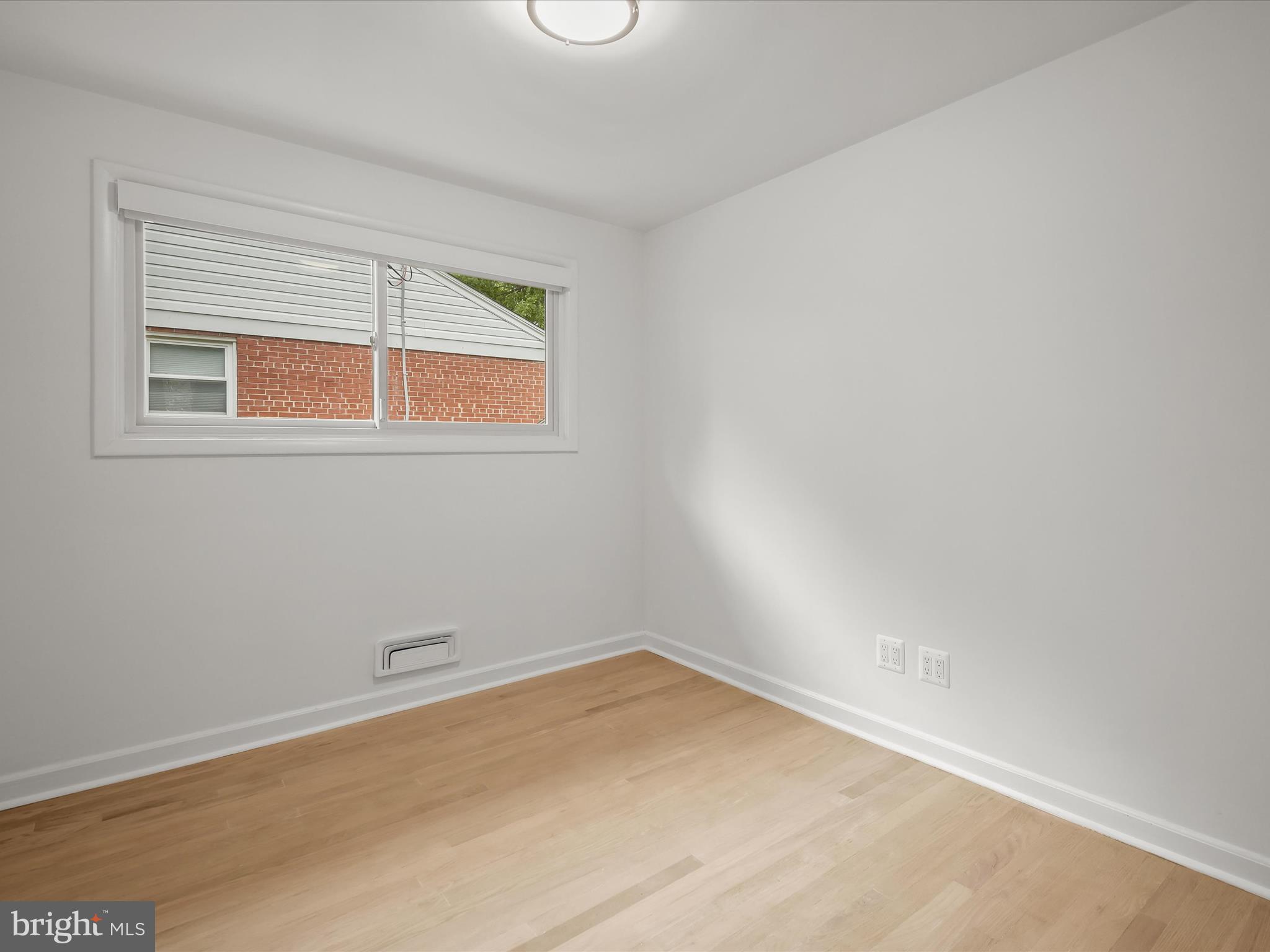 5111 FLANDERS AVENUE