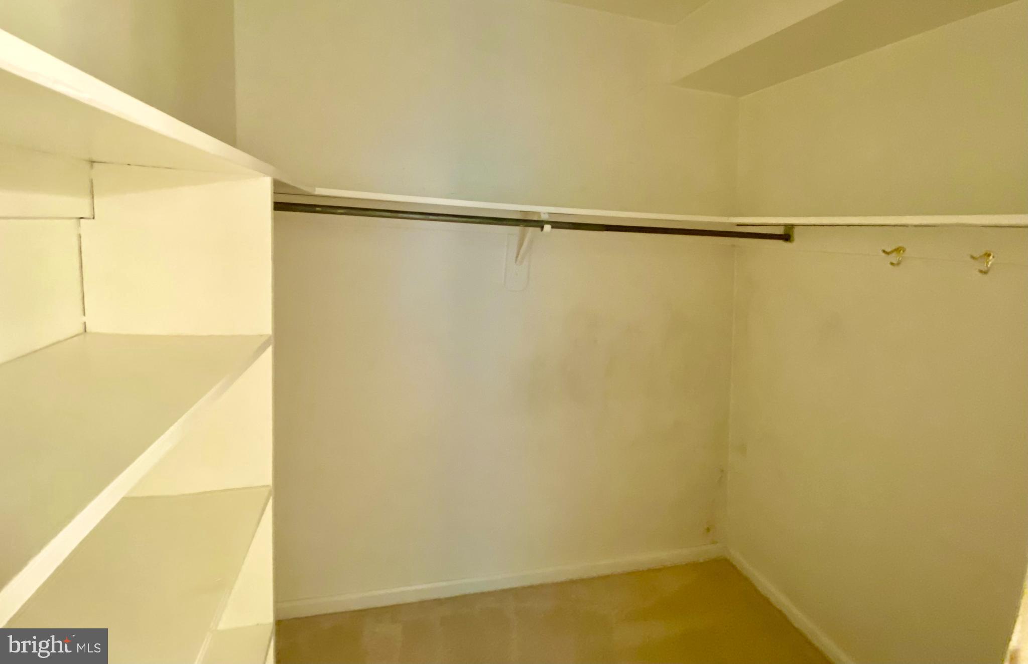 8113 INVERNESS RIDGE