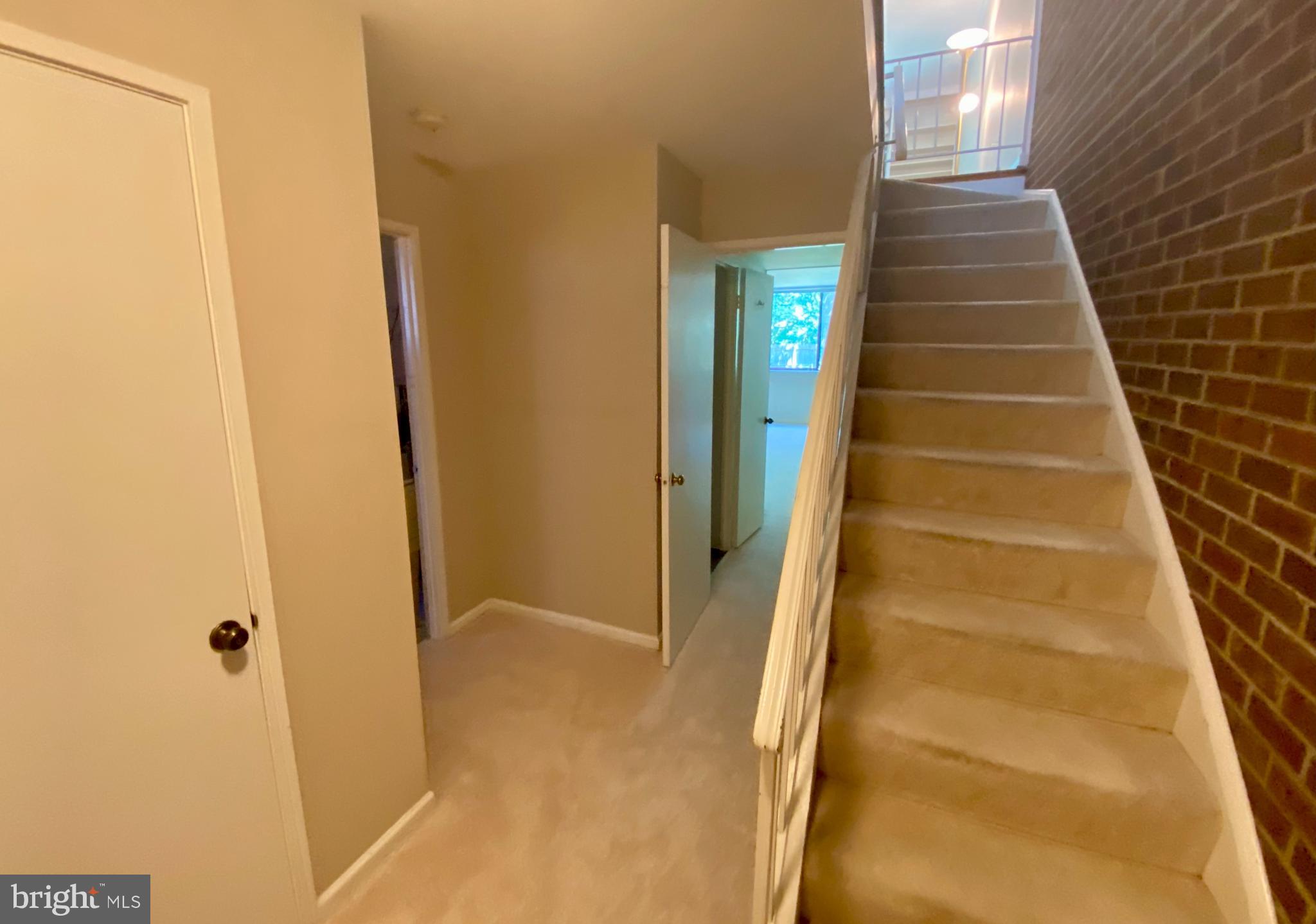 8113 INVERNESS RIDGE