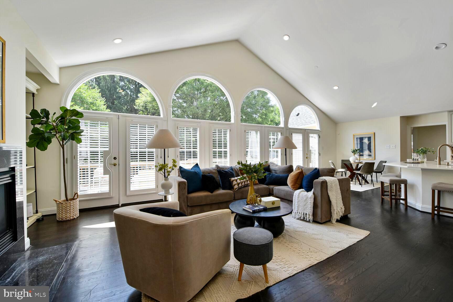 10205 SWEETWOOD AVENUE