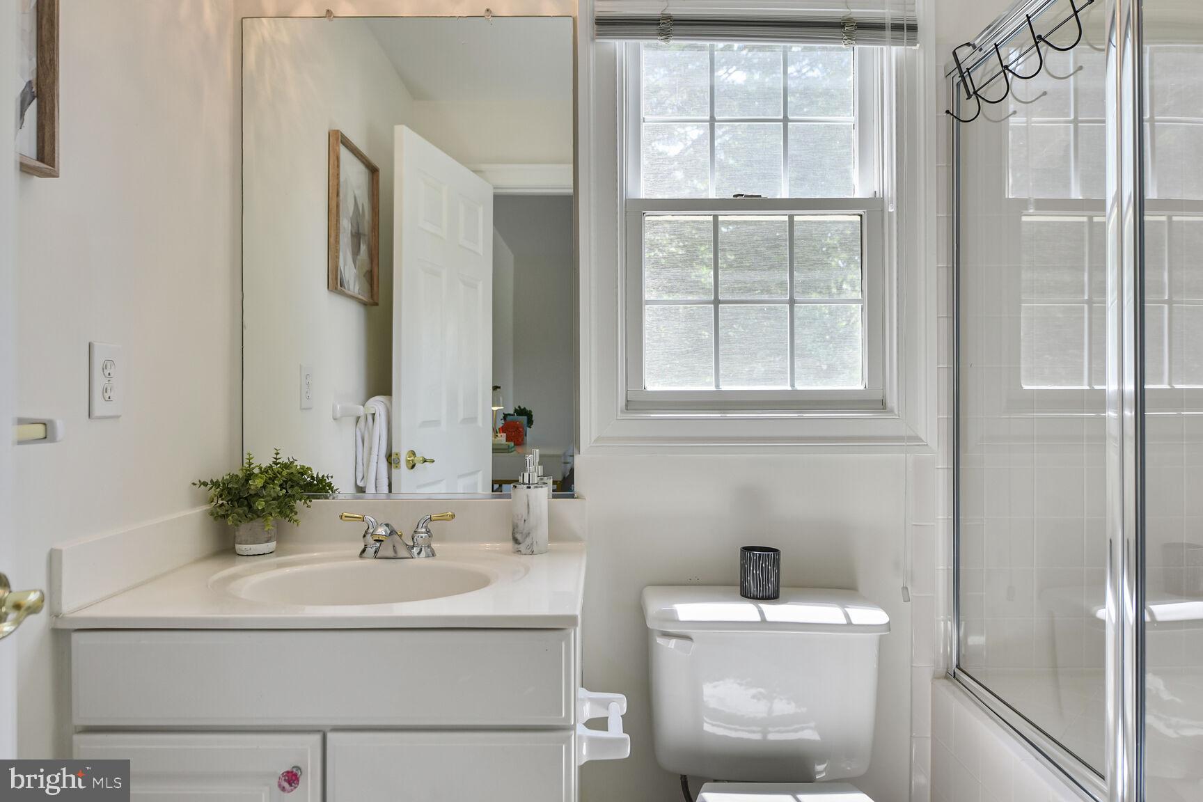 10205 SWEETWOOD AVENUE