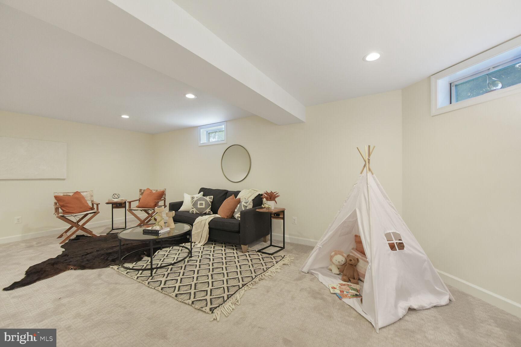 10205 SWEETWOOD AVENUE