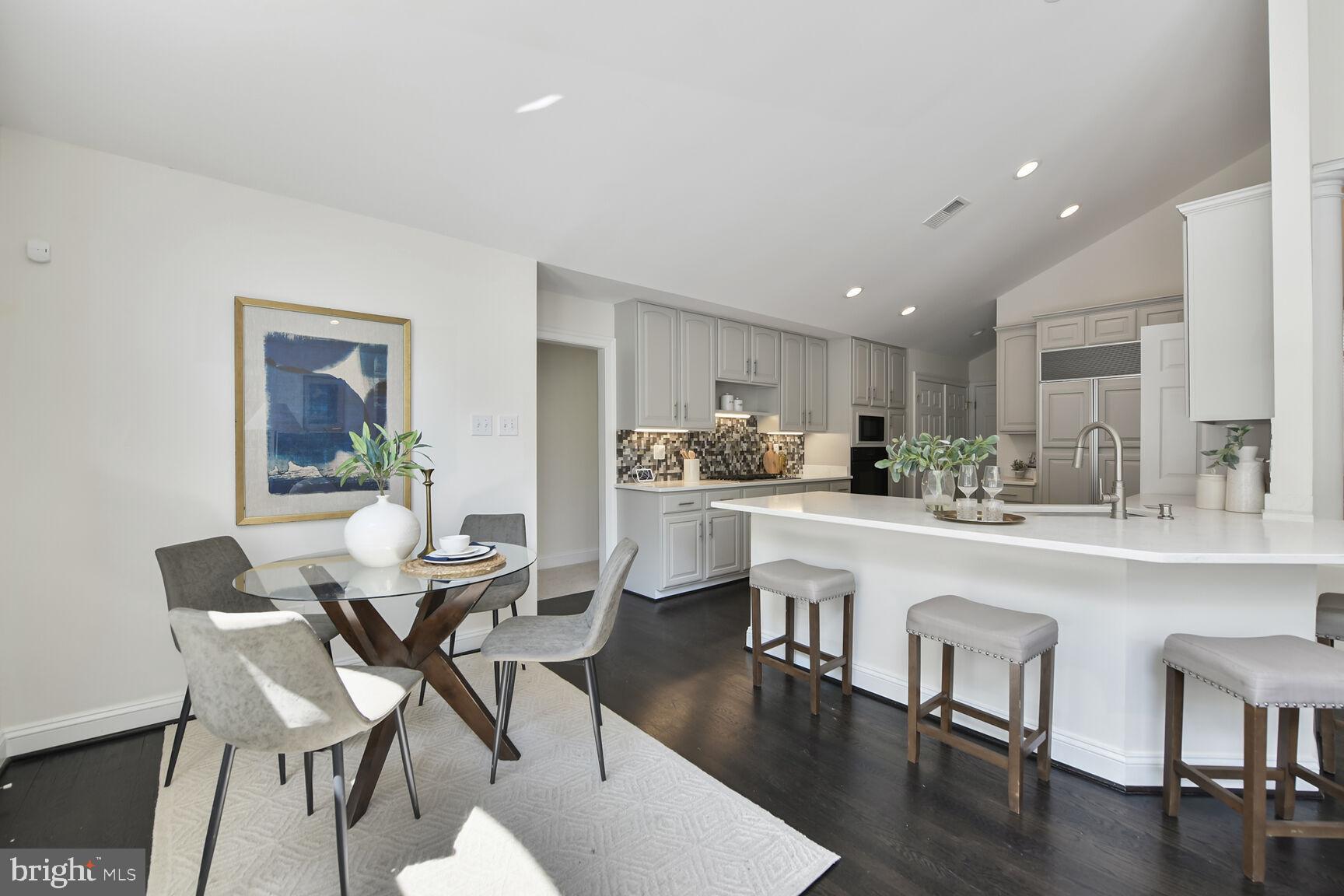 10205 SWEETWOOD AVENUE