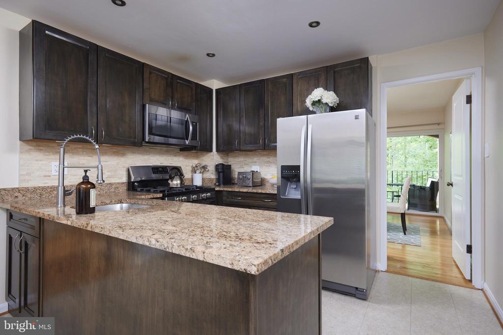 10893 DEBORAH DRIVE