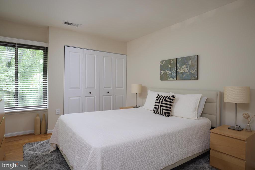 10893 DEBORAH DRIVE