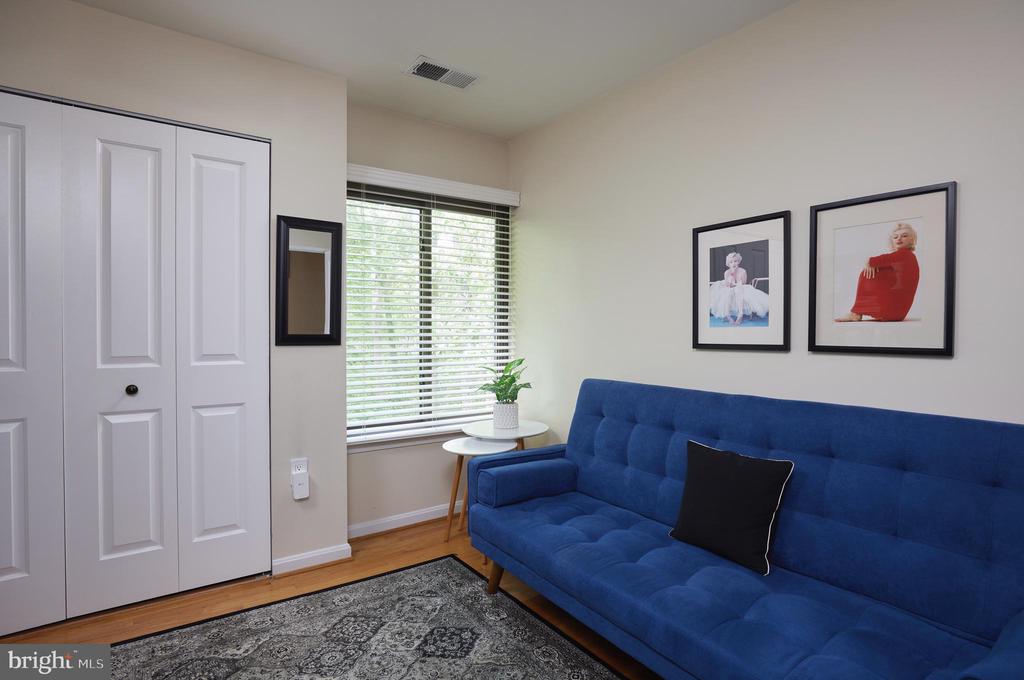 10893 DEBORAH DRIVE