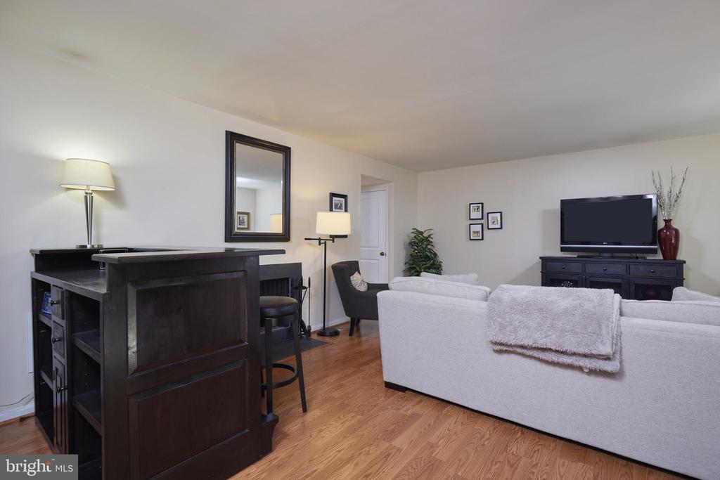 10893 DEBORAH DRIVE
