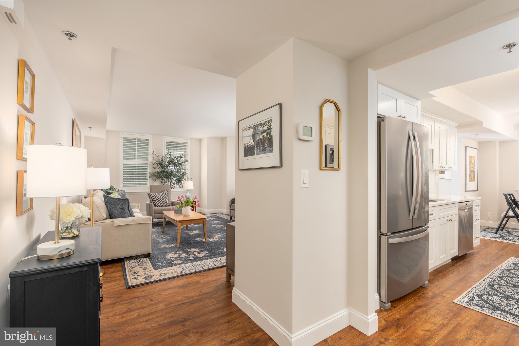 5809 NICHOLSON LANE 301