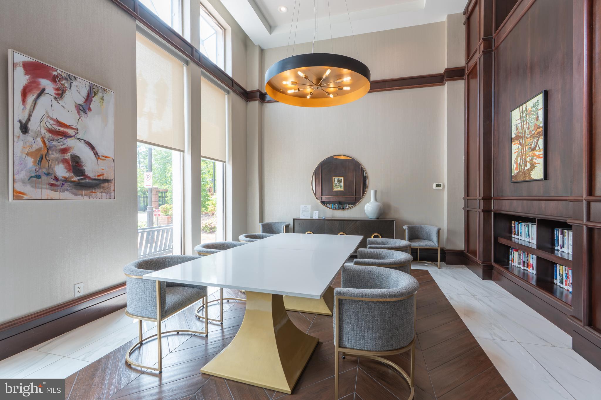 5809 NICHOLSON LANE 301