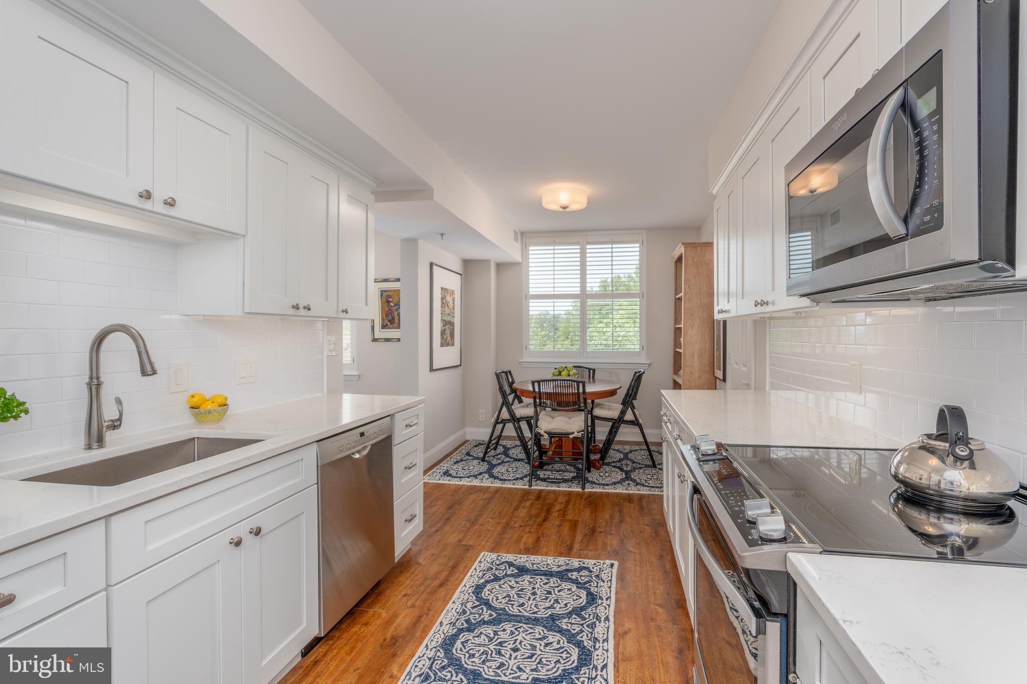 5809 NICHOLSON LANE 301