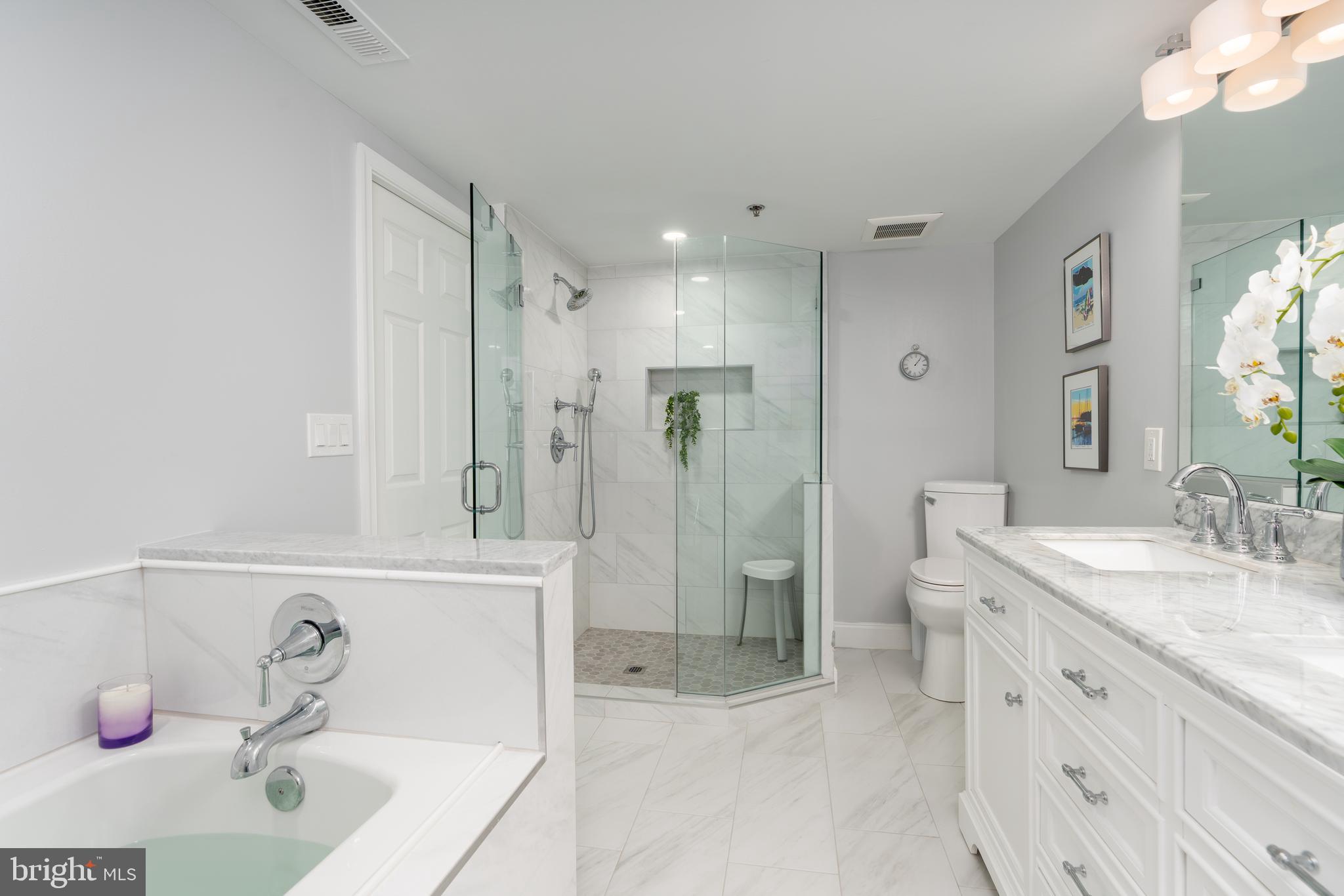 5809 NICHOLSON LANE 301