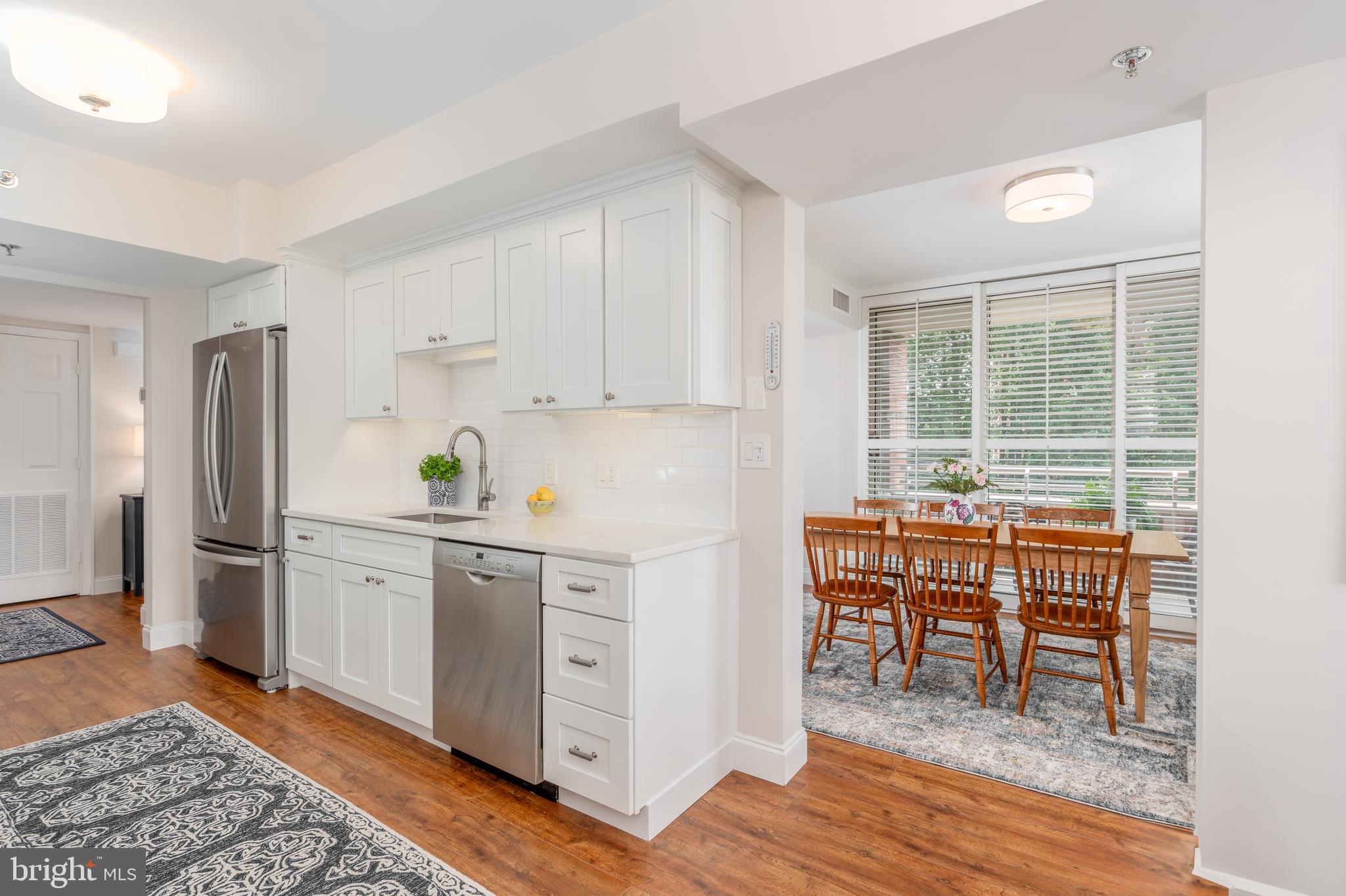 5809 NICHOLSON LANE 301