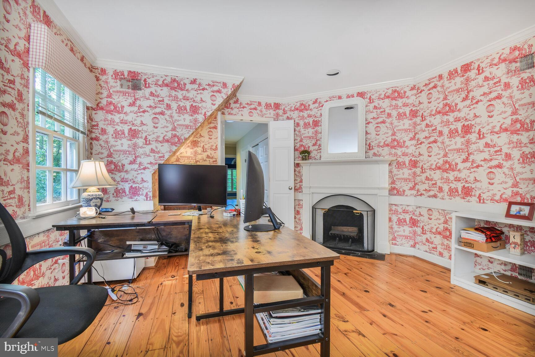 11801 GLEN MILL ROAD