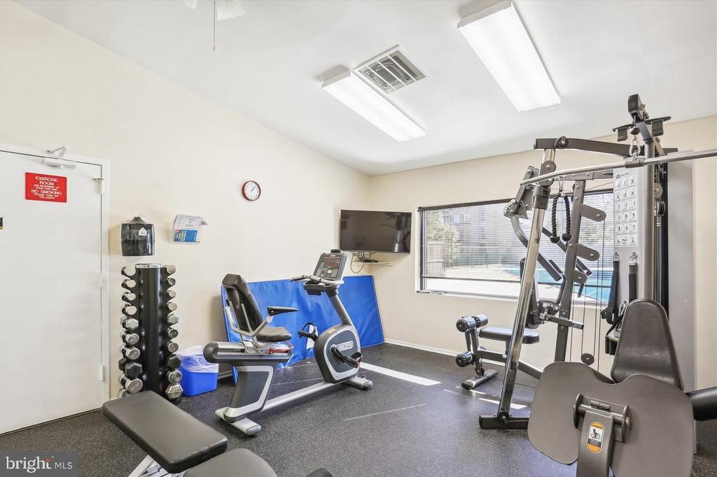 4956 SENTINEL DRIVE 9-401