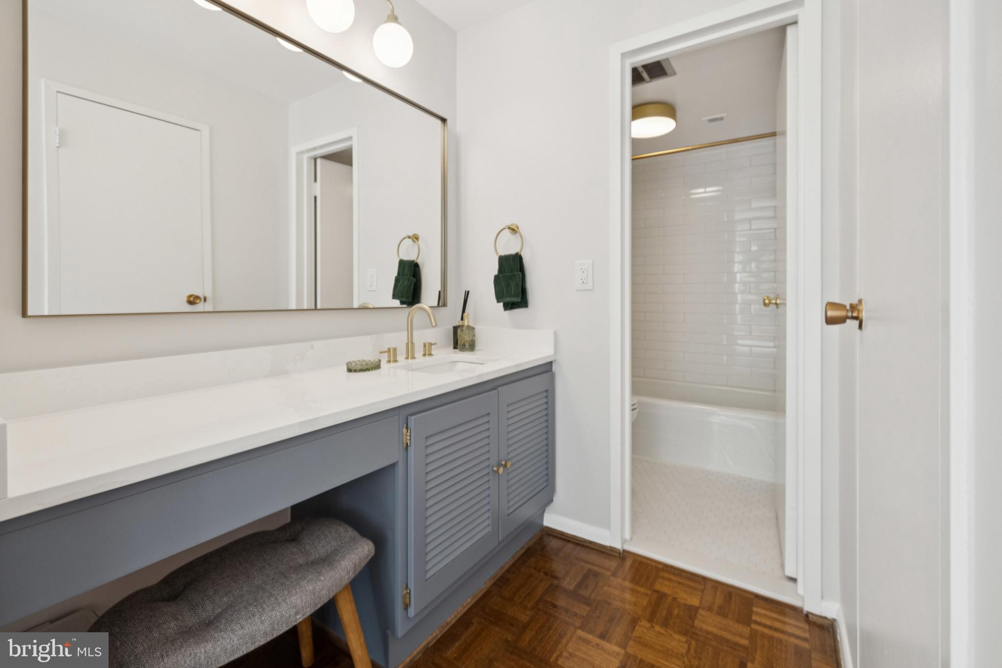 4956 SENTINEL DRIVE 9-401