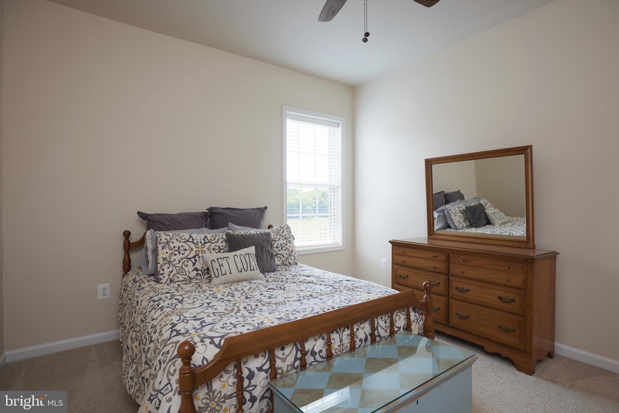 400 BLUE FLAX PLACE