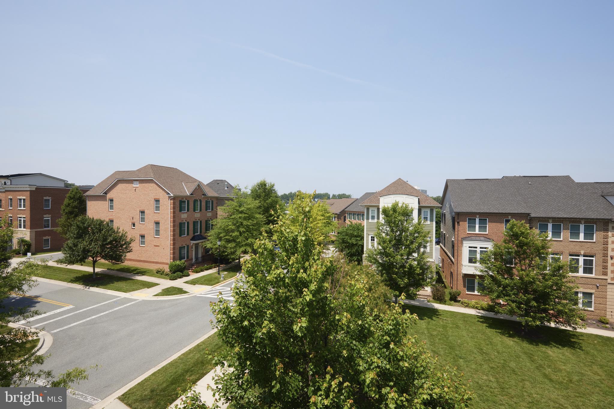 400 BLUE FLAX PLACE