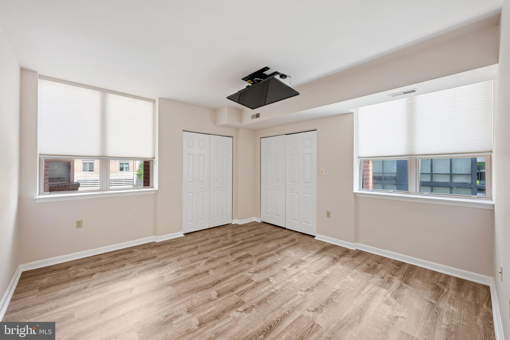 4808 MOORLAND LANE 207