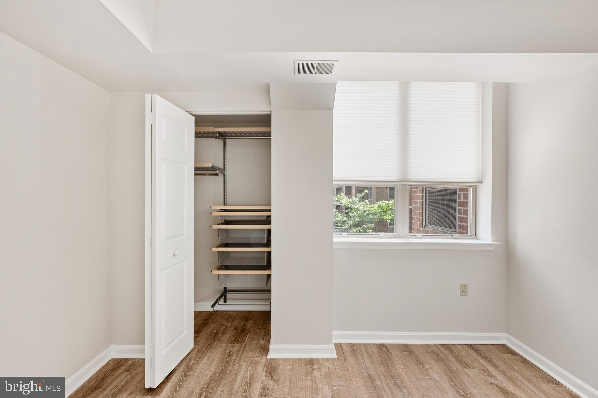 4808 MOORLAND LANE 207