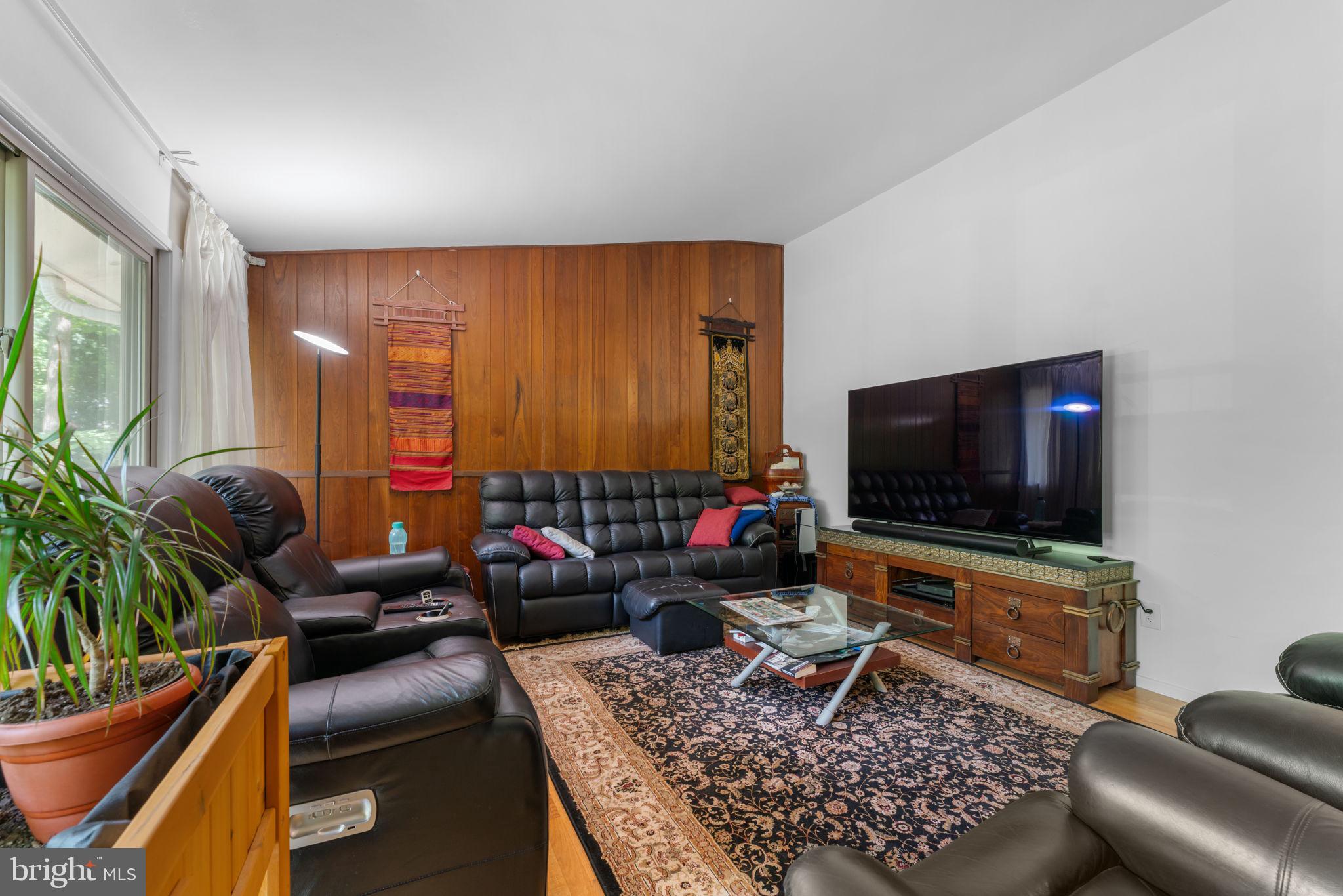 8207 LILLY STONE DRIVE