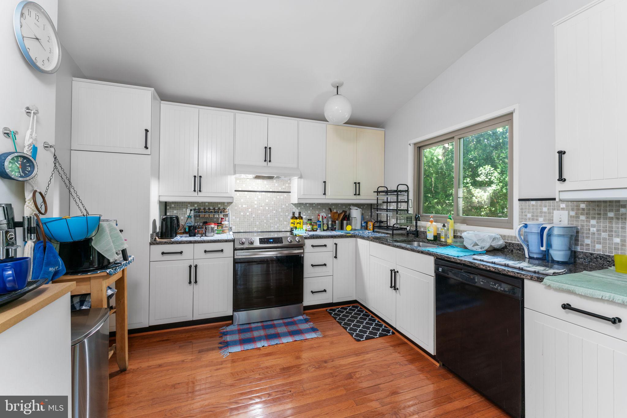 8207 LILLY STONE DRIVE