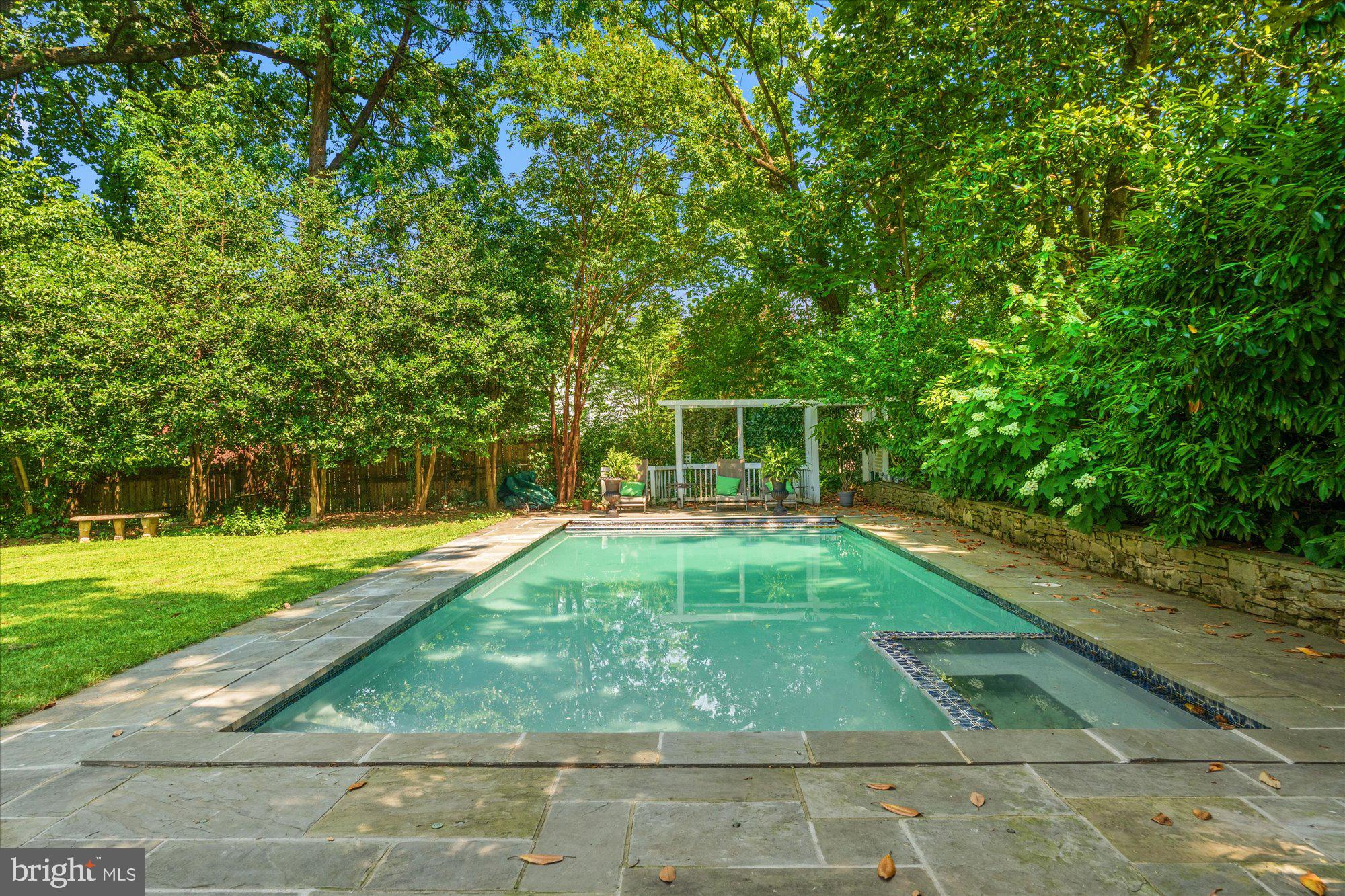 8519 LONGFELLOW PLACE
