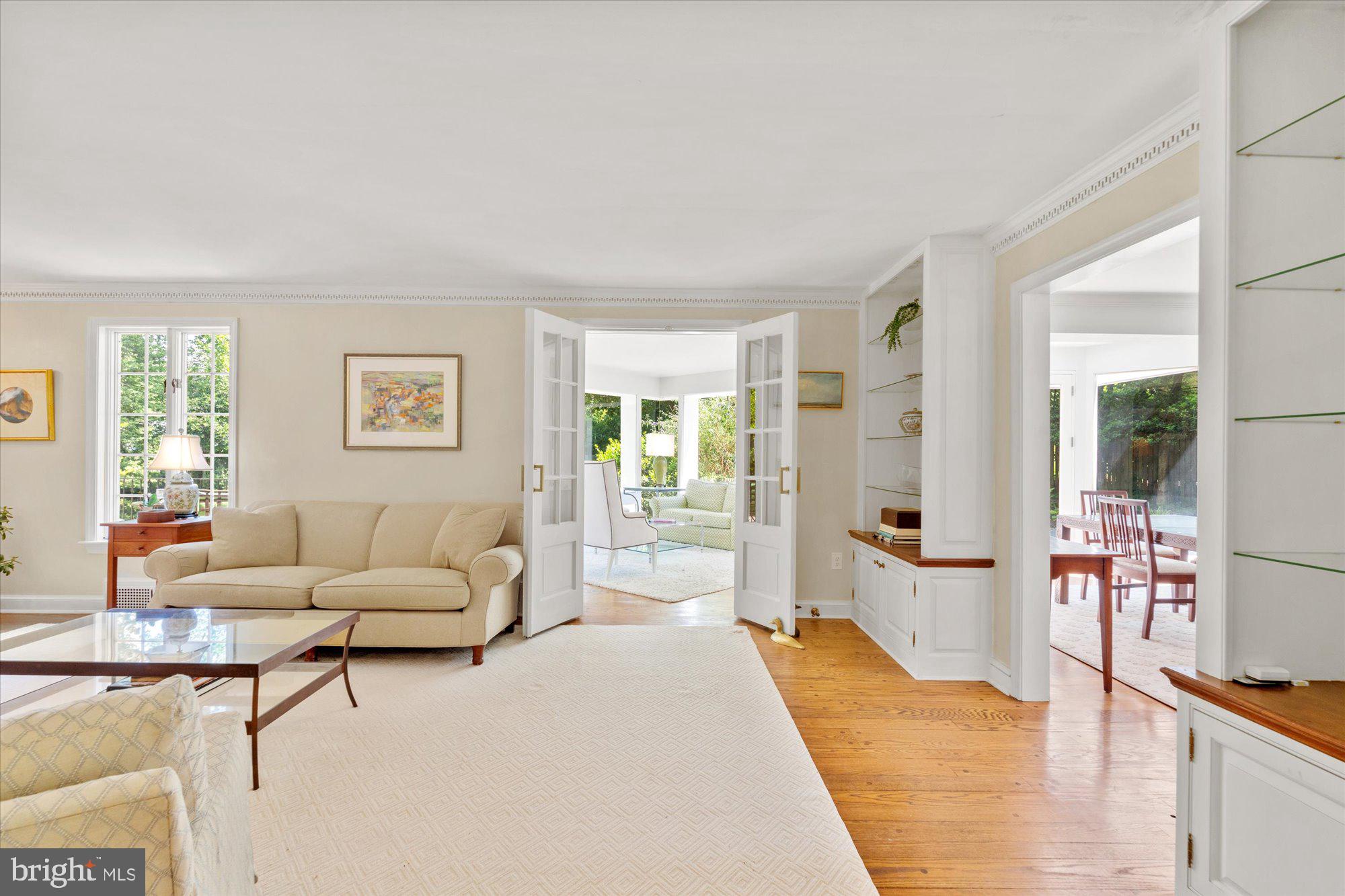 8519 LONGFELLOW PLACE