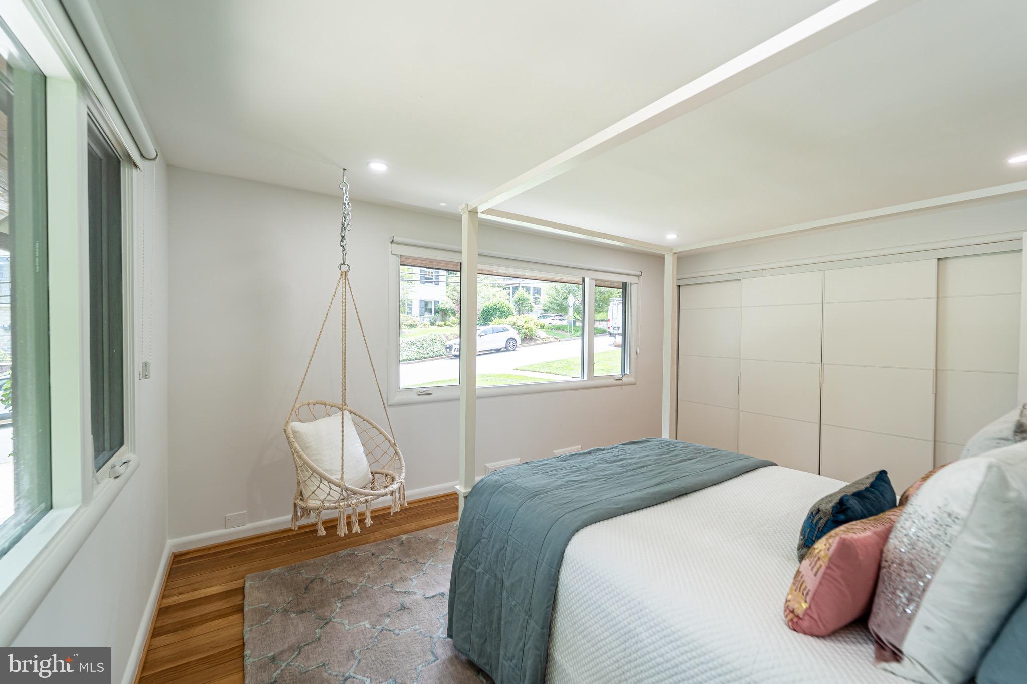 5116 BALTIMORE AVENUE