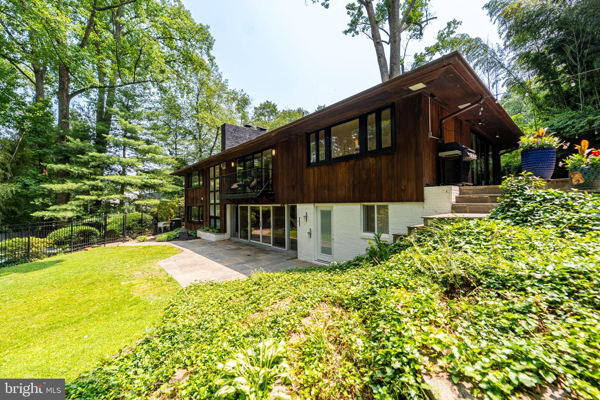 5116 BALTIMORE AVENUE