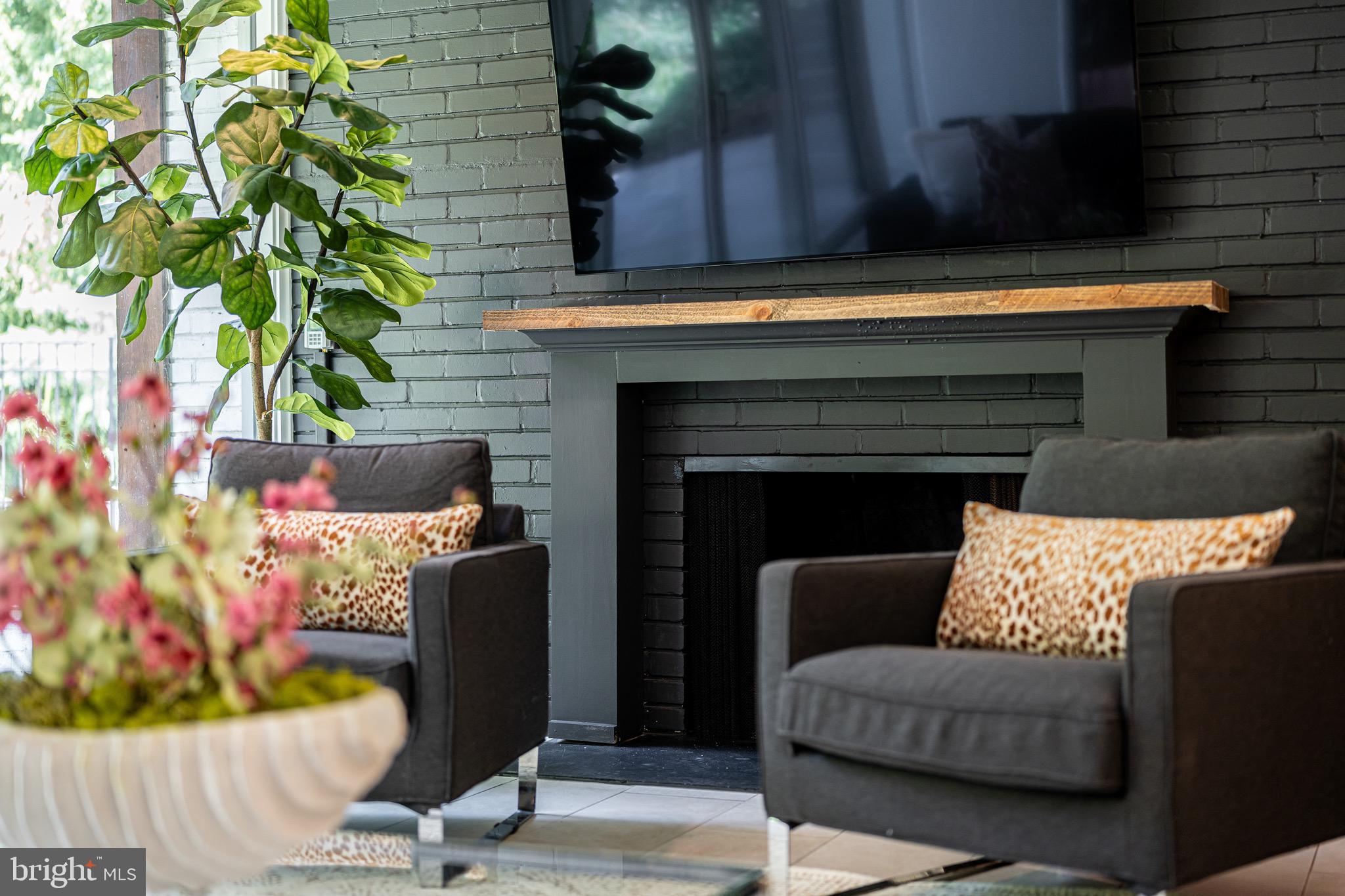 5116 BALTIMORE AVENUE