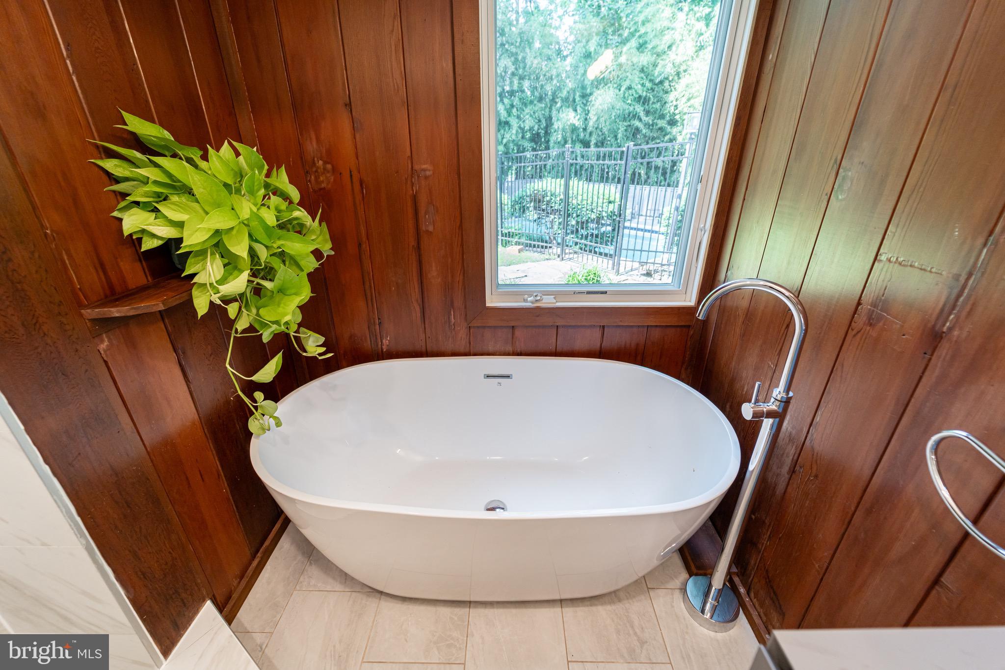 5116 BALTIMORE AVENUE