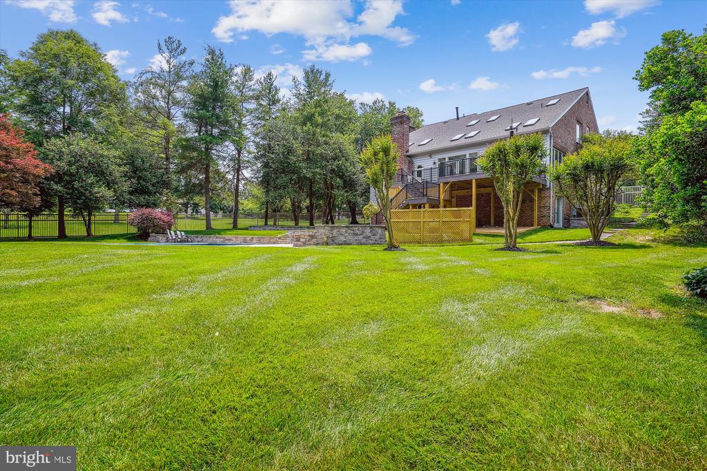 16429 EQUESTRIAN LANE