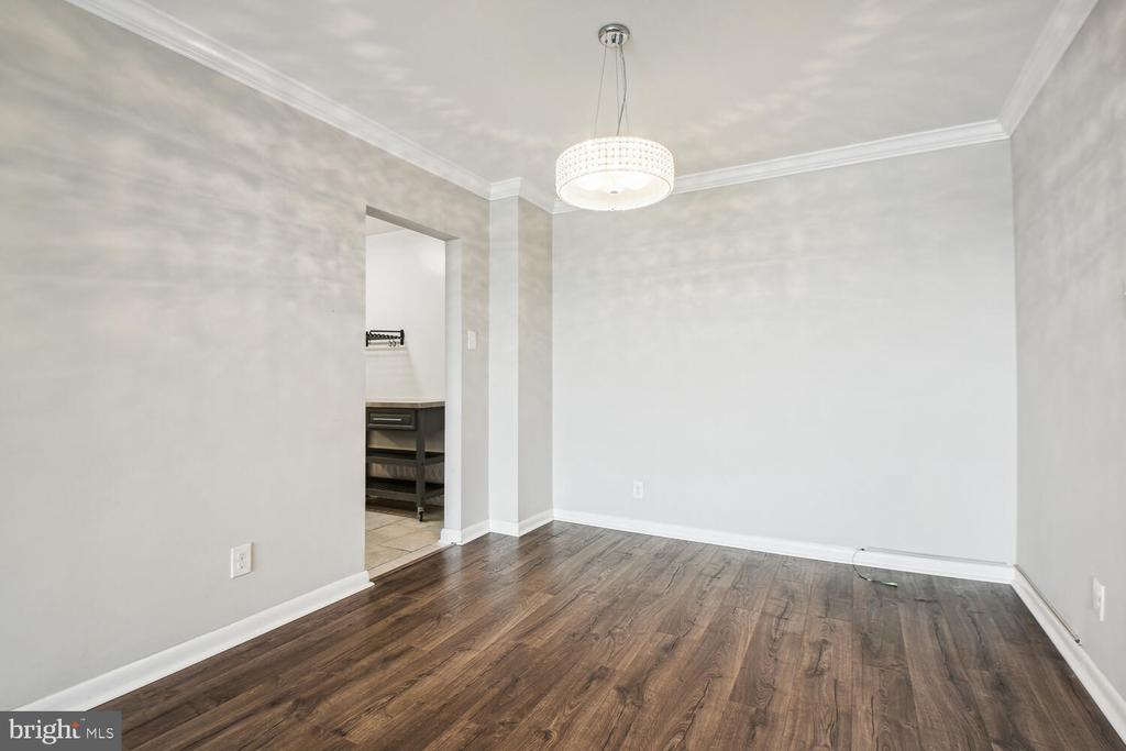 5101 RIVER ROAD 910