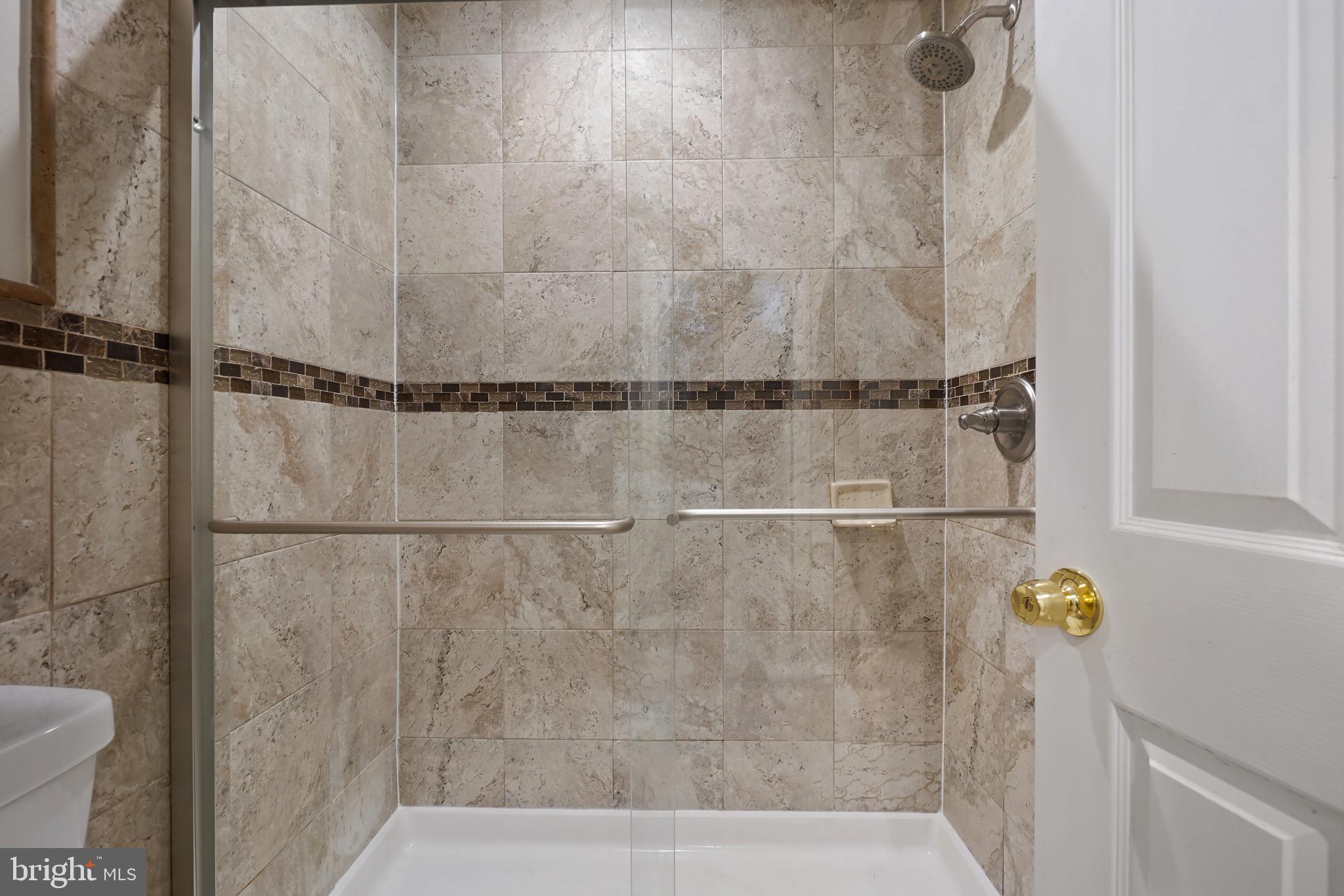 5800 INMAN PARK CIRCLE 300