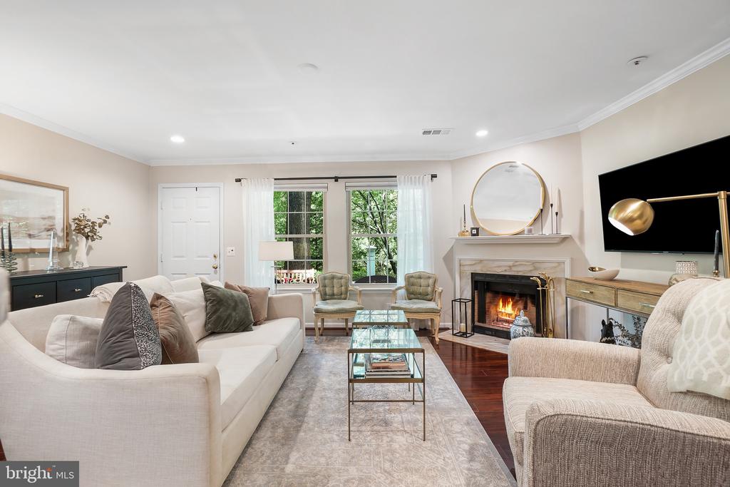 5800 INMAN PARK CIRCLE 300