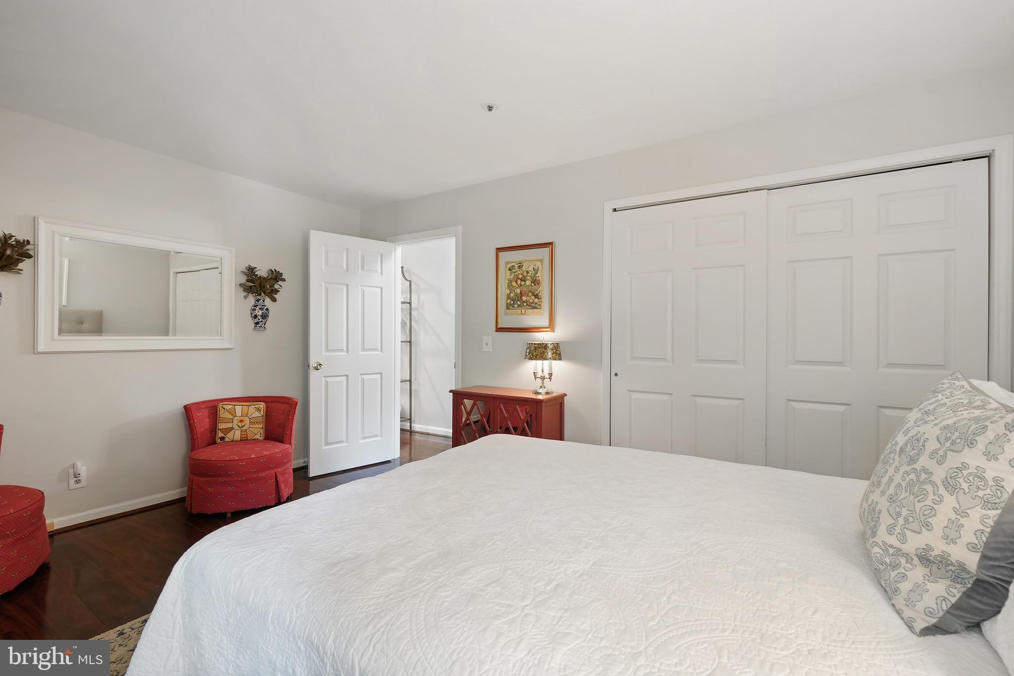 5800 INMAN PARK CIRCLE 300