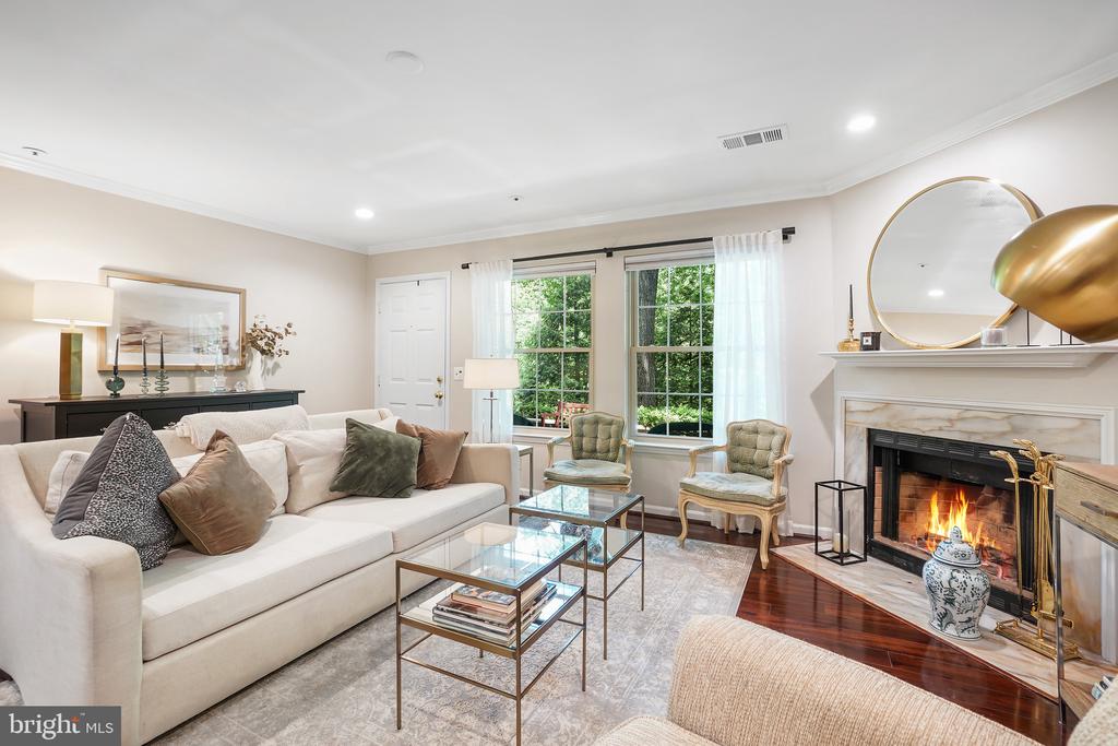 5800 INMAN PARK CIRCLE 300