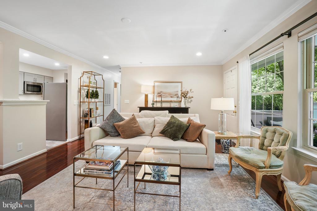 5800 INMAN PARK CIRCLE 300