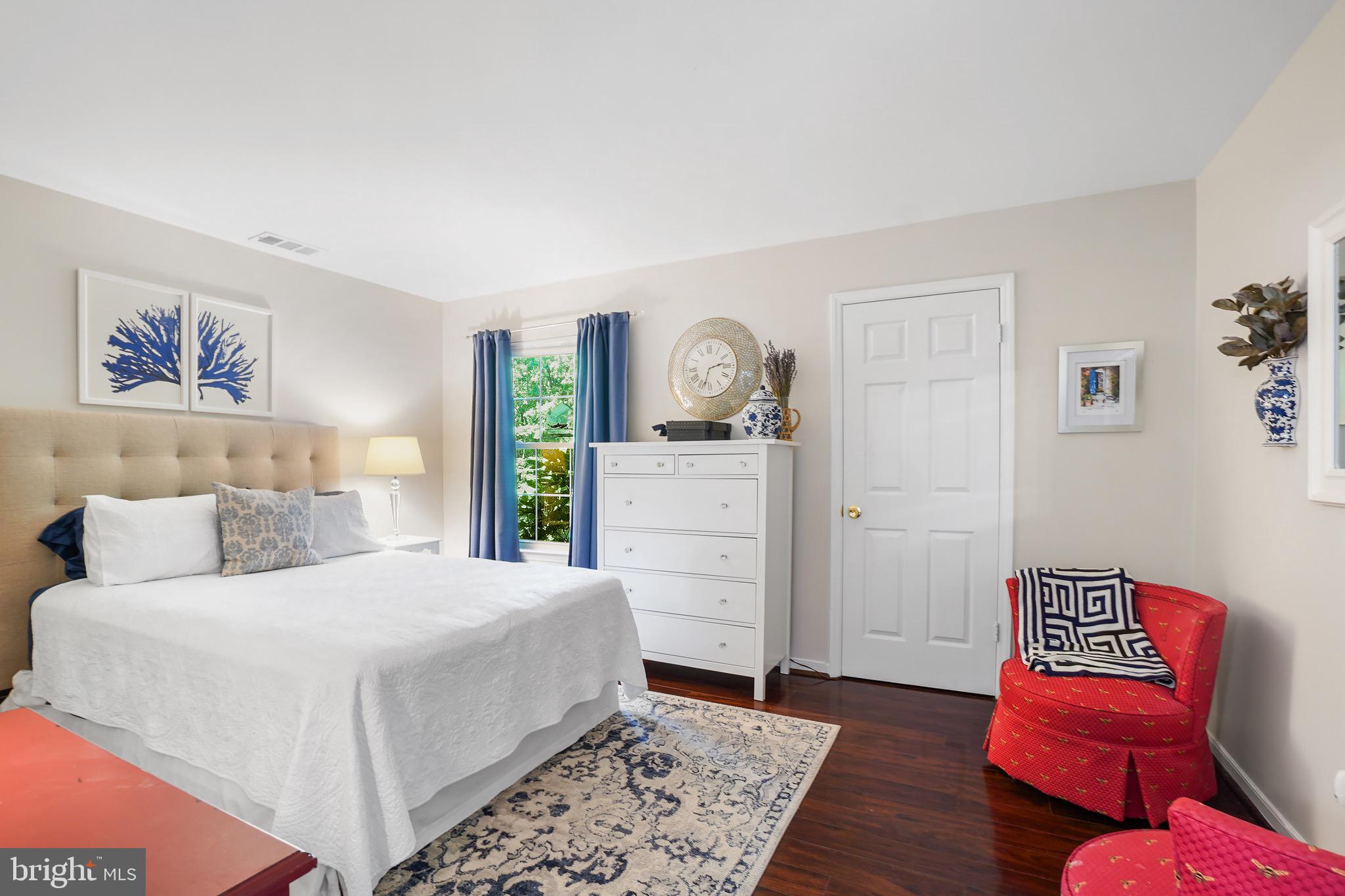 5800 INMAN PARK CIRCLE 300